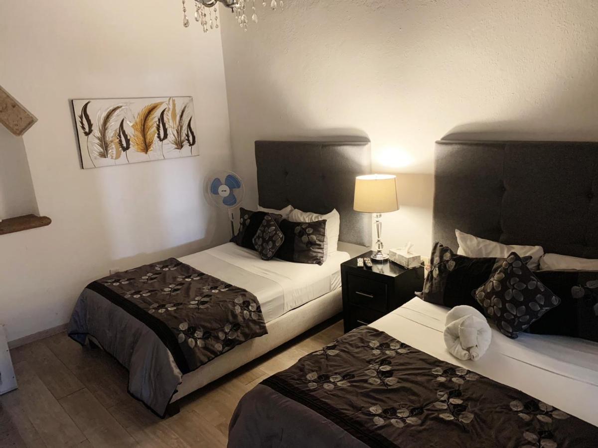 M Hoteles Concepto Morelia Ngoại thất bức ảnh