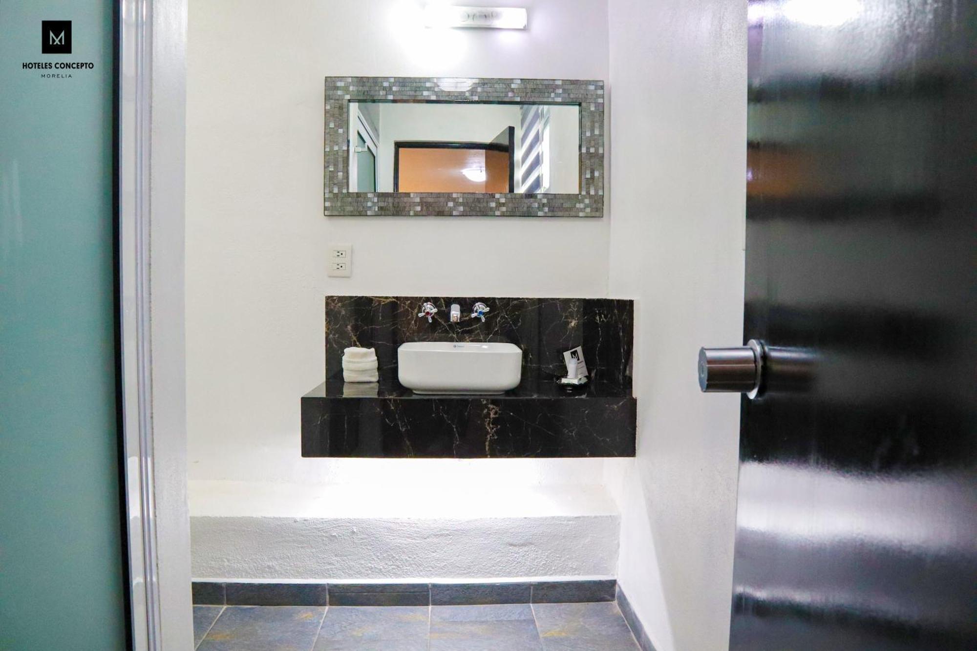M Hoteles Concepto Morelia Ngoại thất bức ảnh